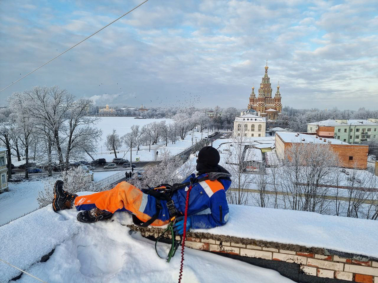 Плоская крыша больницы Петергоф